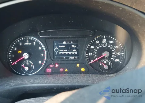 2016 Kia Sorento 2.4L Lx z USA, uszkodzony, nr VIN 5XYPG4A34GG080918